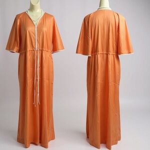 70’s Vanity Fair Kimono Sleeve Orange White Trim Tie Waist Zip Front Loungewear